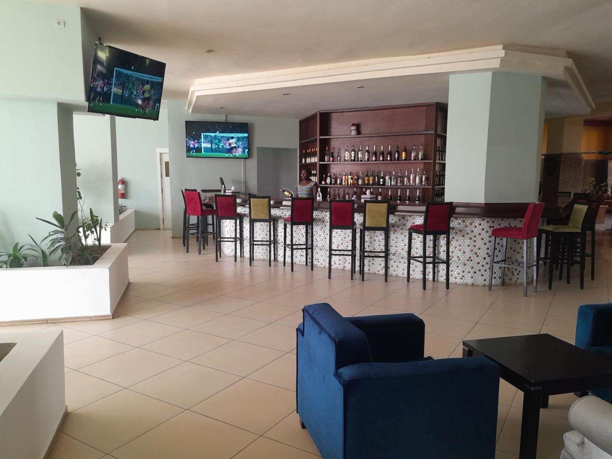 L'Amitie Hotel NʼDjamena Екстериор снимка